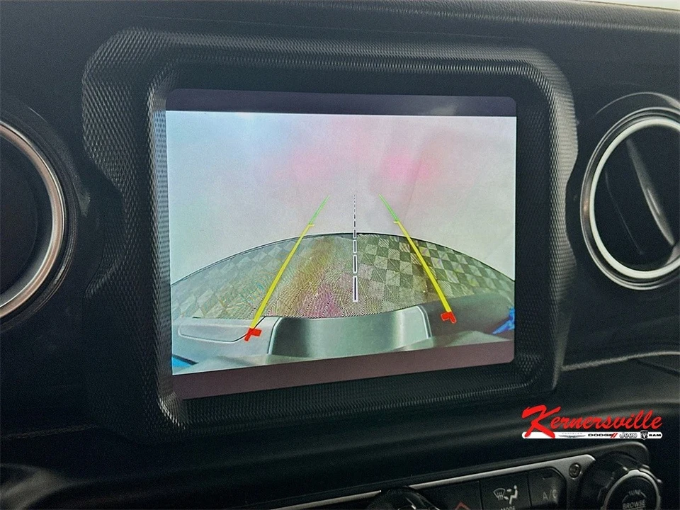 2023 Jeep JL Wrangler - Image 20 of 21