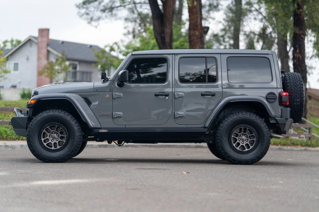 2023 Jeep JL Wrangler - Image 11 of 31