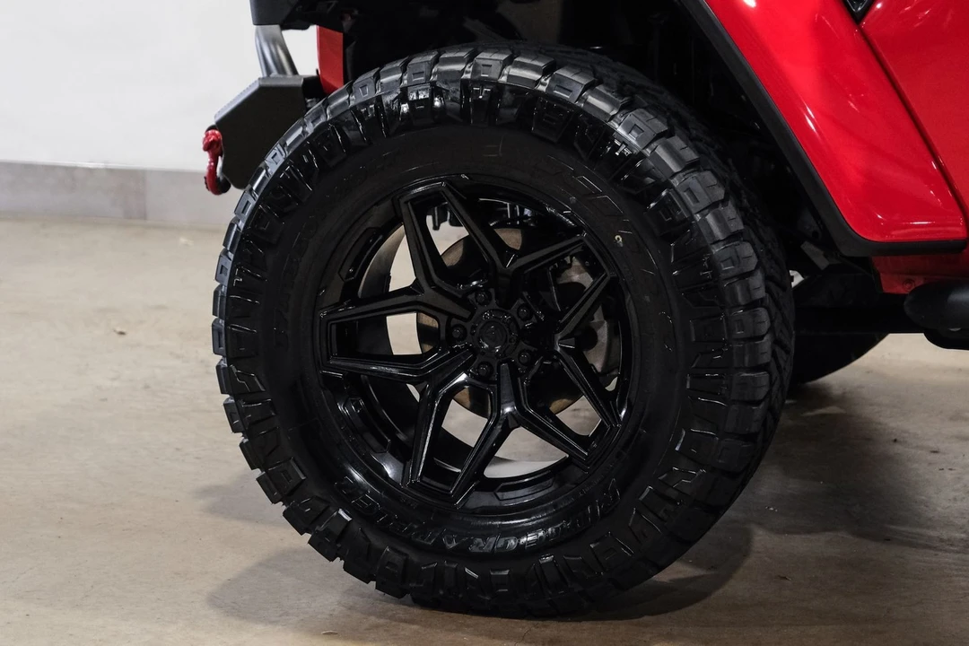 2023 Jeep JL Wrangler Rubicon 392 - Image 12 of 12