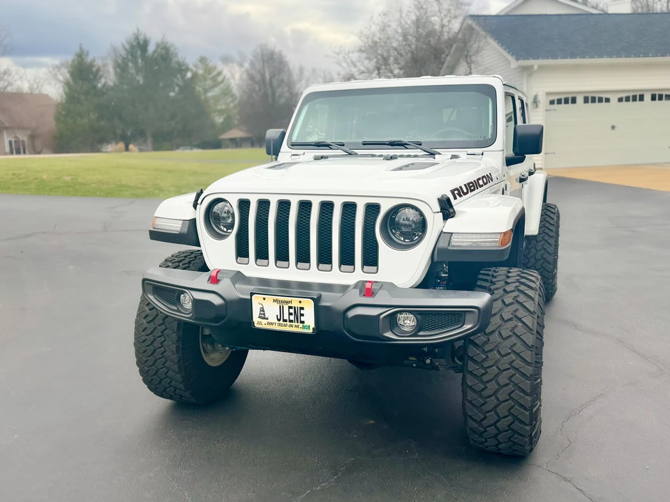 2023 Jeep JL Wrangler - Image 7 of 31