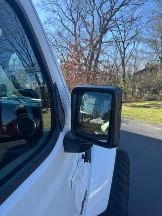 2023 Jeep JL Wrangler - Image 26 of 31