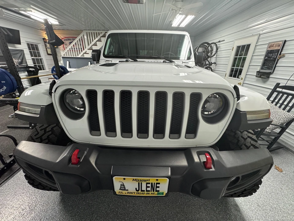 2023 Jeep JL Wrangler - Image 6 of 31
