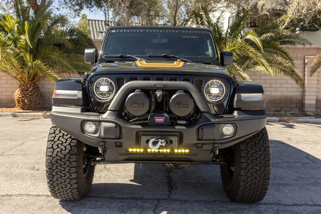 2023 Jeep JL Wrangler - Image 3 of 31