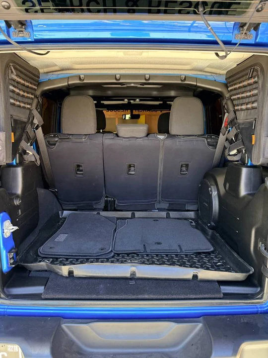 2023 Jeep JL Wrangler - Image 18 of 21