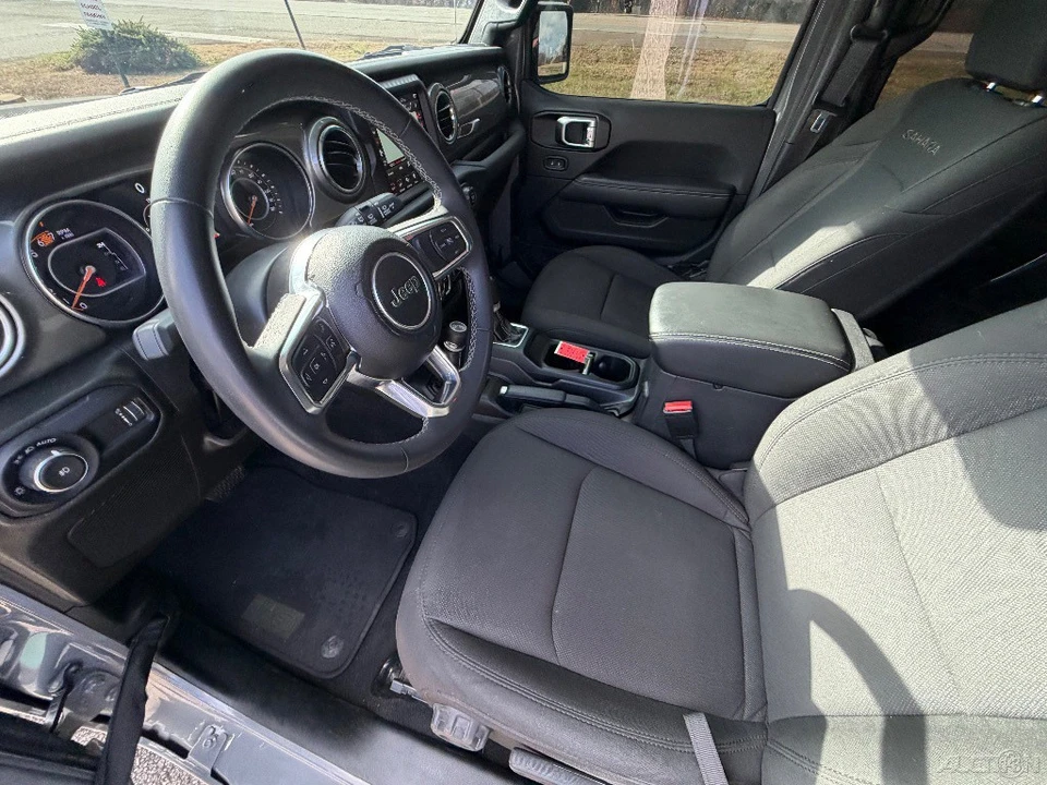 2023 Jeep JL Wrangler - Image 11 of 12