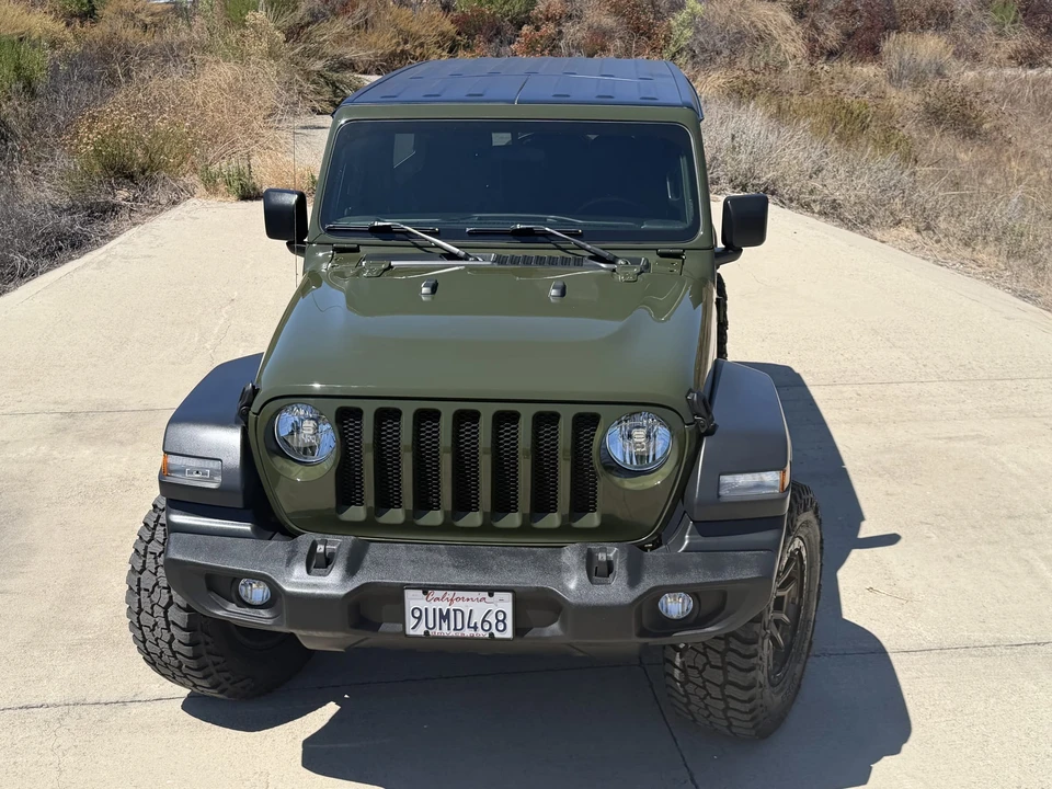 2023 Jeep JL Wrangler - Image 12 of 31