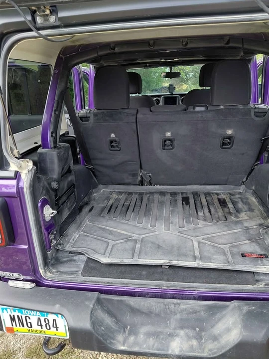 2023 Jeep JL Wrangler - Image 13 of 19