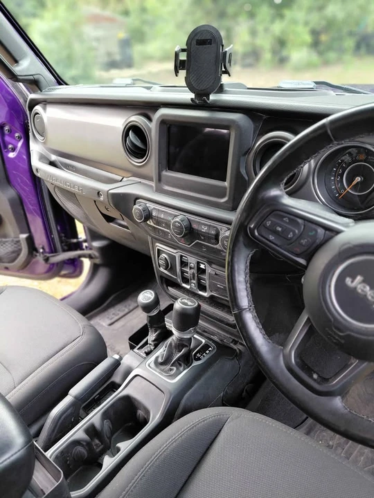 2023 Jeep JL Wrangler - Image 10 of 19
