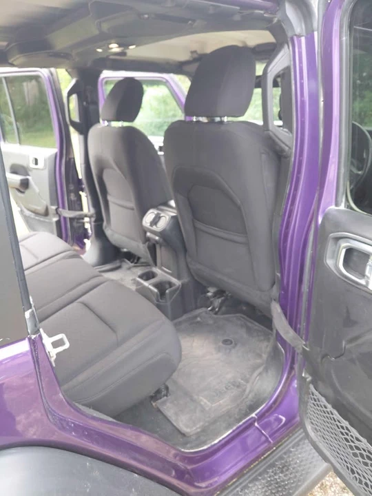 2023 Jeep JL Wrangler - Image 11 of 19