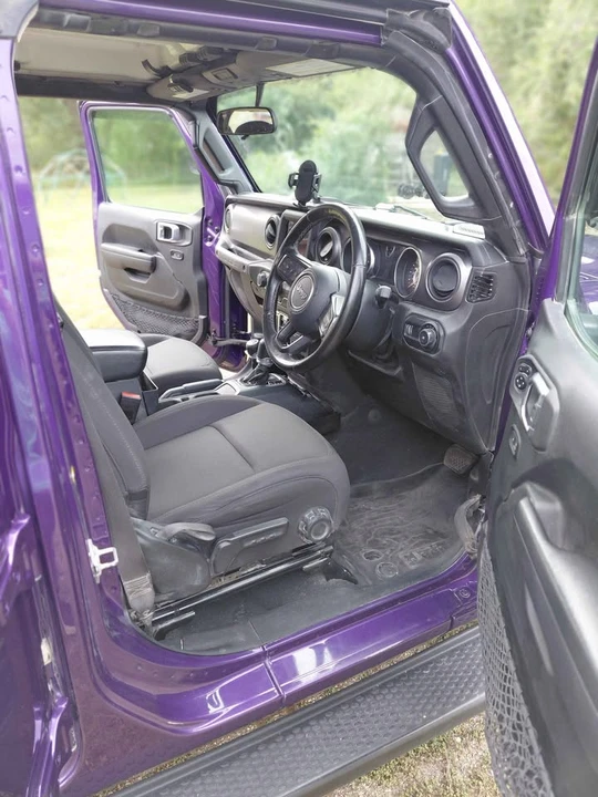 2023 Jeep JL Wrangler - Image 9 of 19