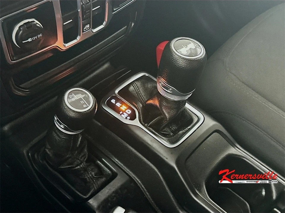 2023 Jeep JL Wrangler - Image 16 of 21