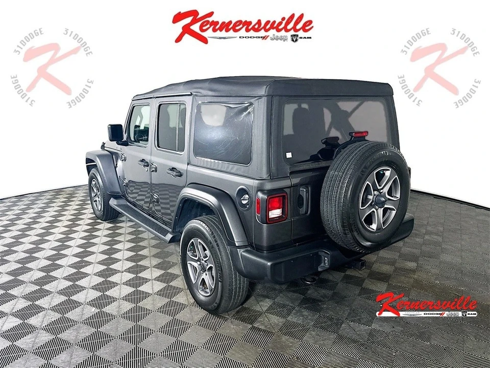 2023 Jeep JL Wrangler - Image 5 of 21