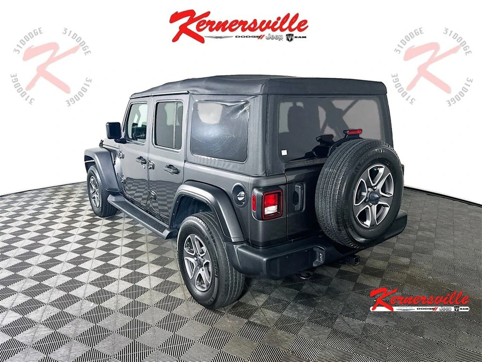 2023 Jeep JL Wrangler - Image 5 of 12