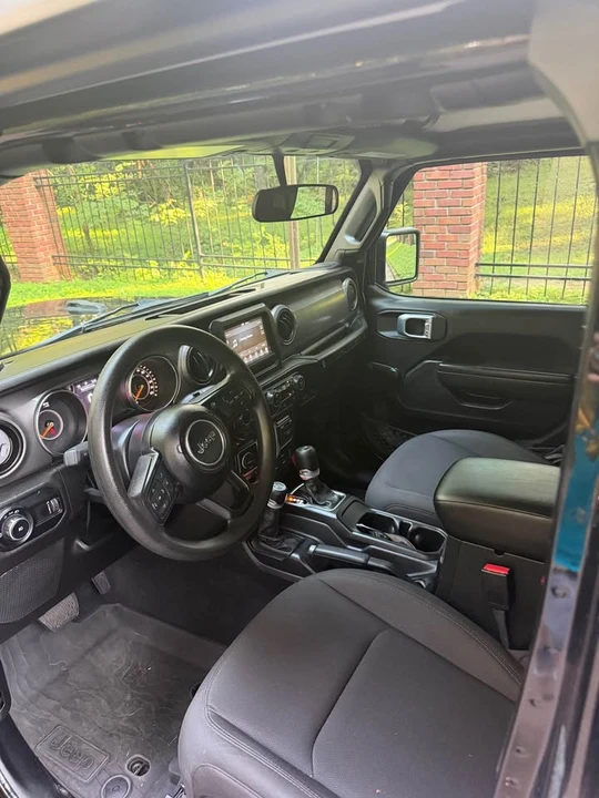 2023 Jeep JL Wrangler - Image 12 of 14