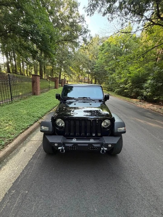 2023 Jeep JL Wrangler - Image 3 of 14
