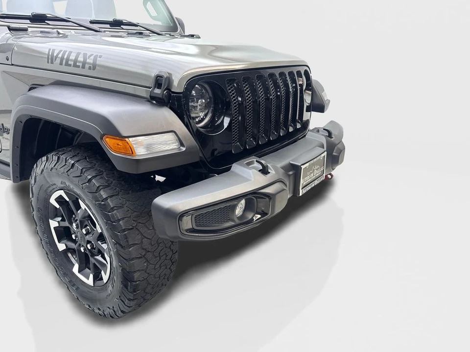 2023 Jeep JL Wrangler - Image 17 of 31