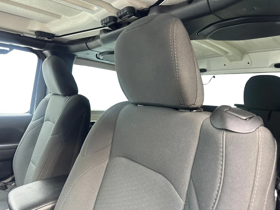 2023 Jeep JL Wrangler - Image 28 of 31