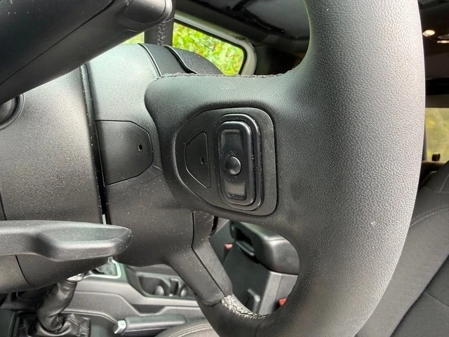 2023 Jeep JL Wrangler - Image 12 of 12