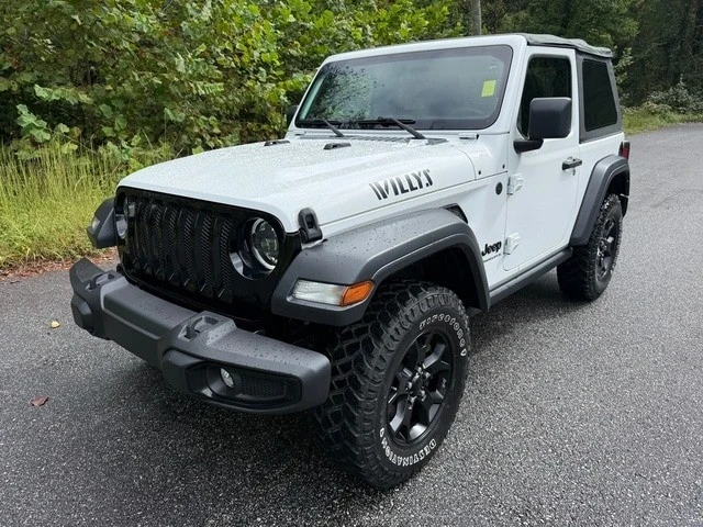 2023 Jeep JL Wrangler - Image 2 of 12