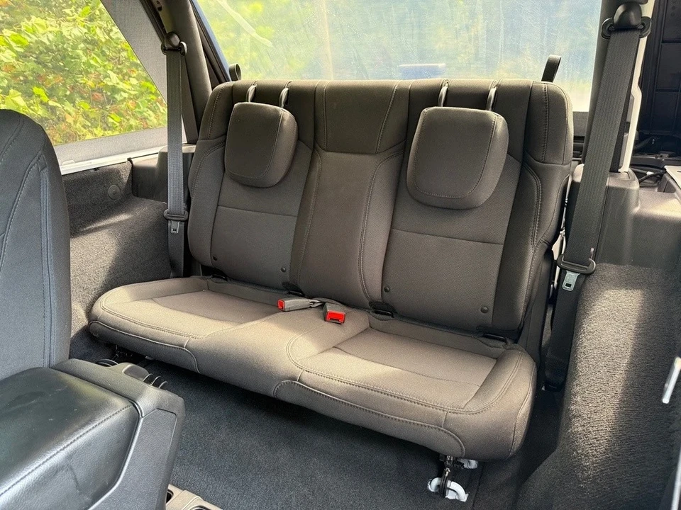 2023 Jeep JL Wrangler - Image 14 of 21