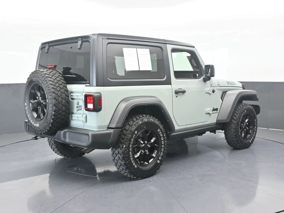 2023 Jeep JL Wrangler - Image 6 of 12