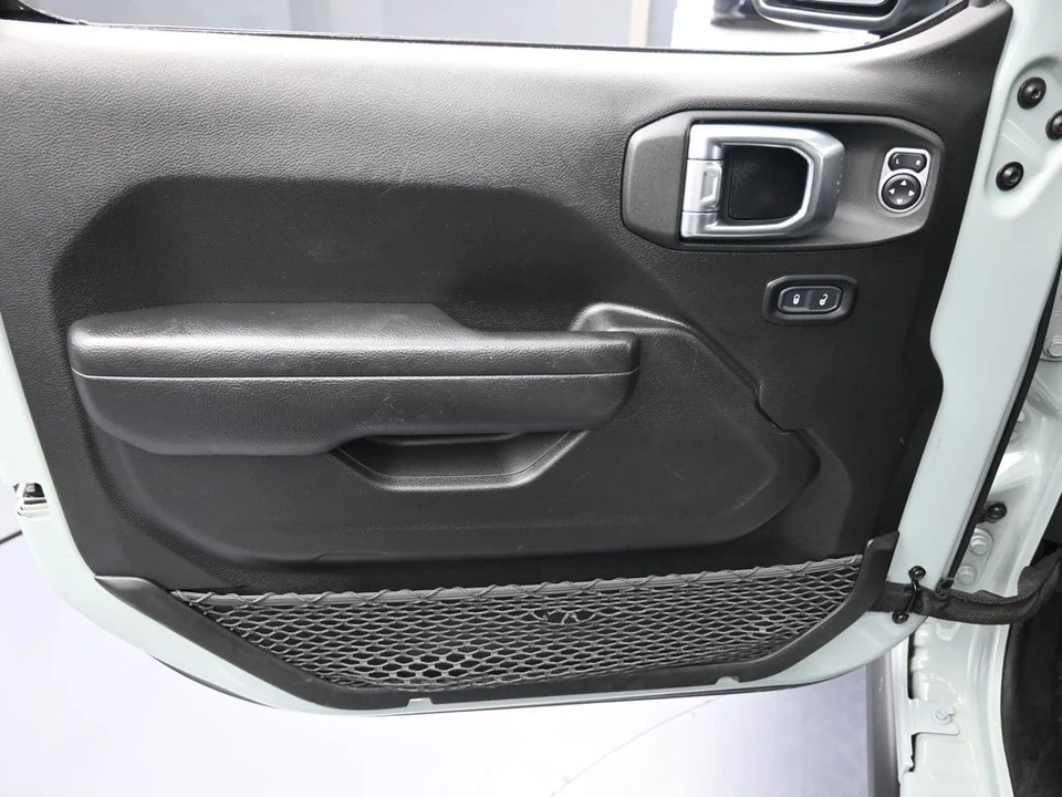 2023 Jeep JL Wrangler - Image 12 of 12