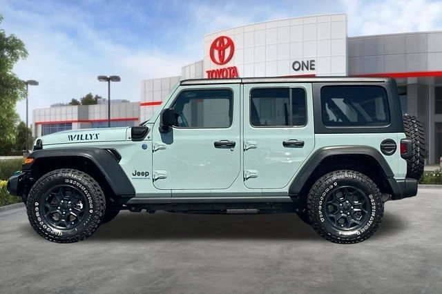 2023 Jeep JL Wrangler - Image 9 of 20