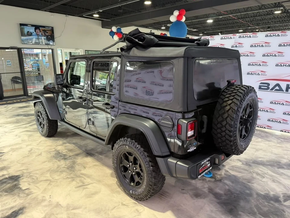 2023 Jeep JL Wrangler - Image 12 of 31