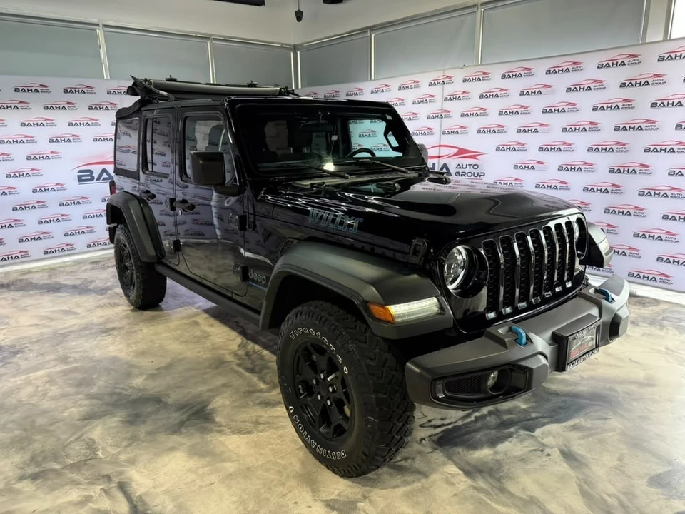 2023 Jeep JL Wrangler - Image 5 of 31