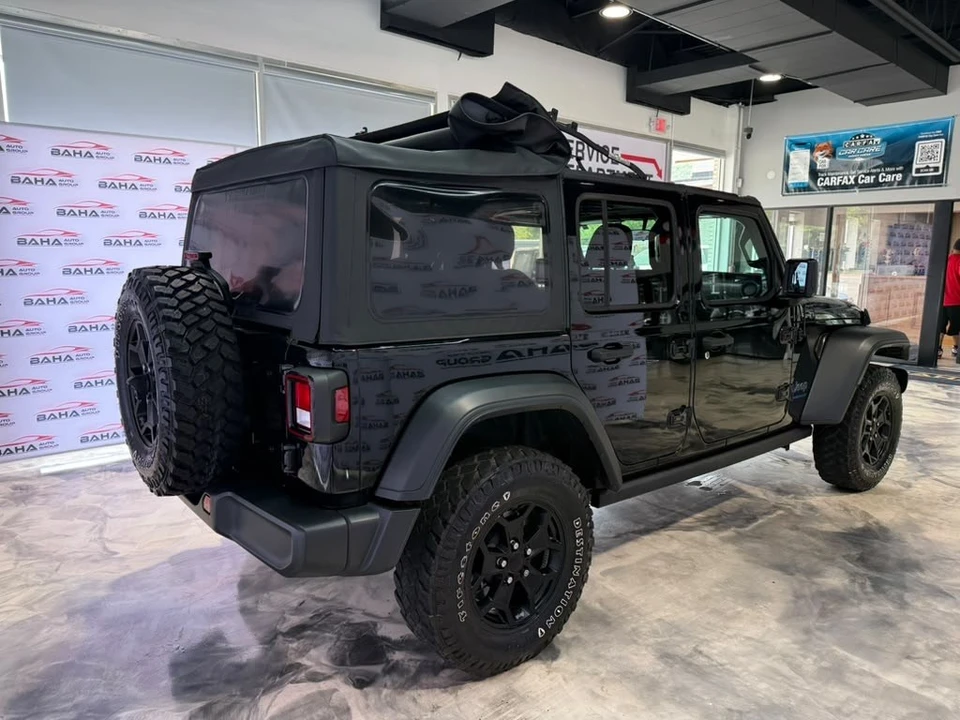 2023 Jeep JL Wrangler - Image 8 of 31