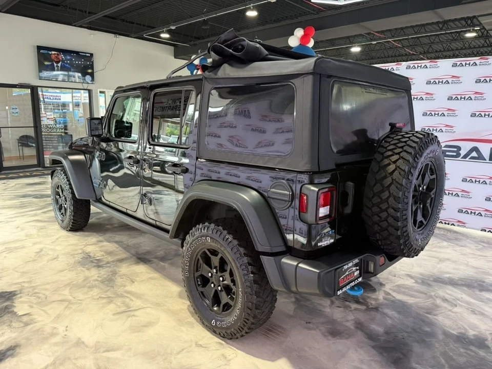 2023 Jeep JL Wrangler - Image 11 of 31