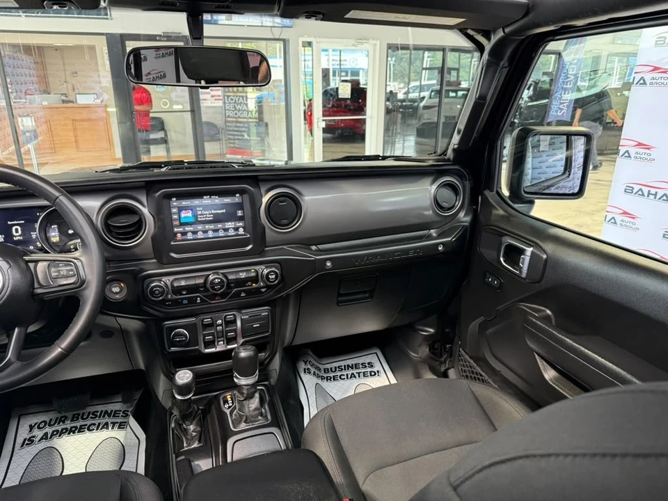2023 Jeep JL Wrangler - Image 27 of 31