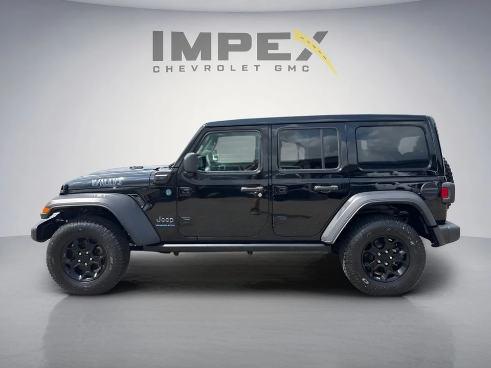 2023 Jeep JL Wrangler - Image 2 of 31