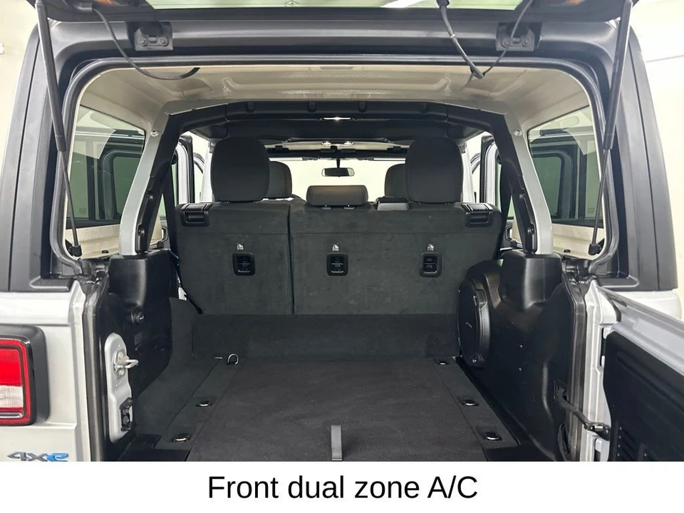 2023 Jeep JL Wrangler - Image 28 of 31