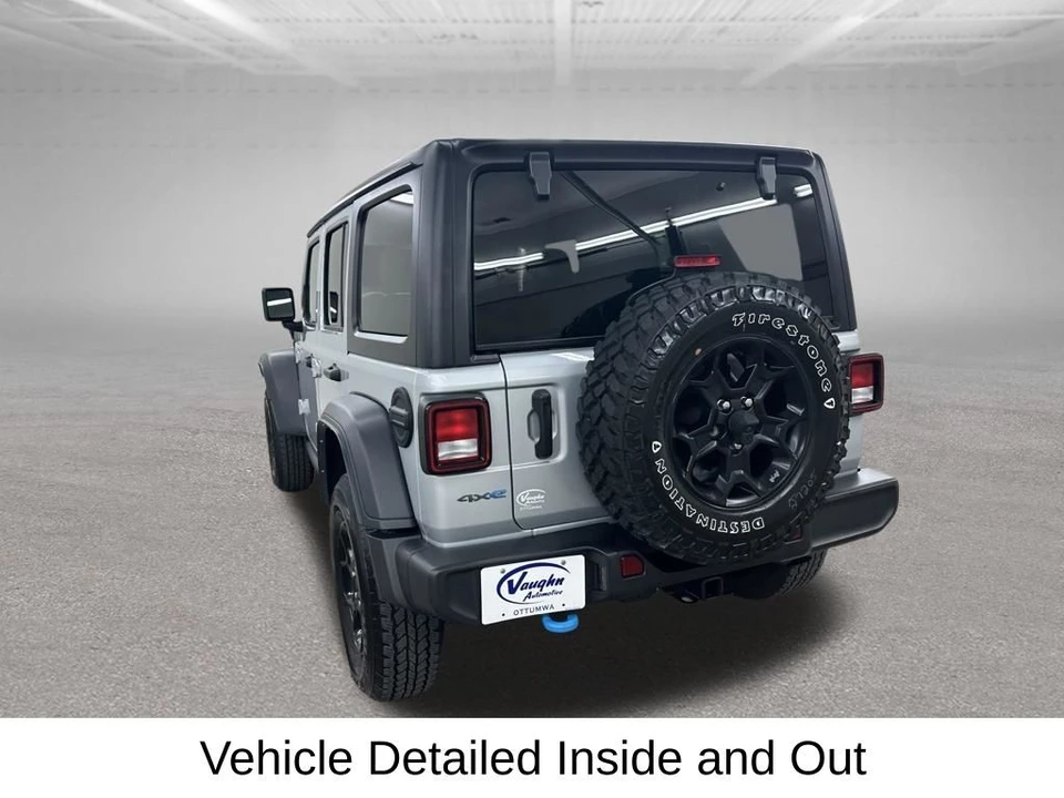 2023 Jeep JL Wrangler - Image 11 of 31