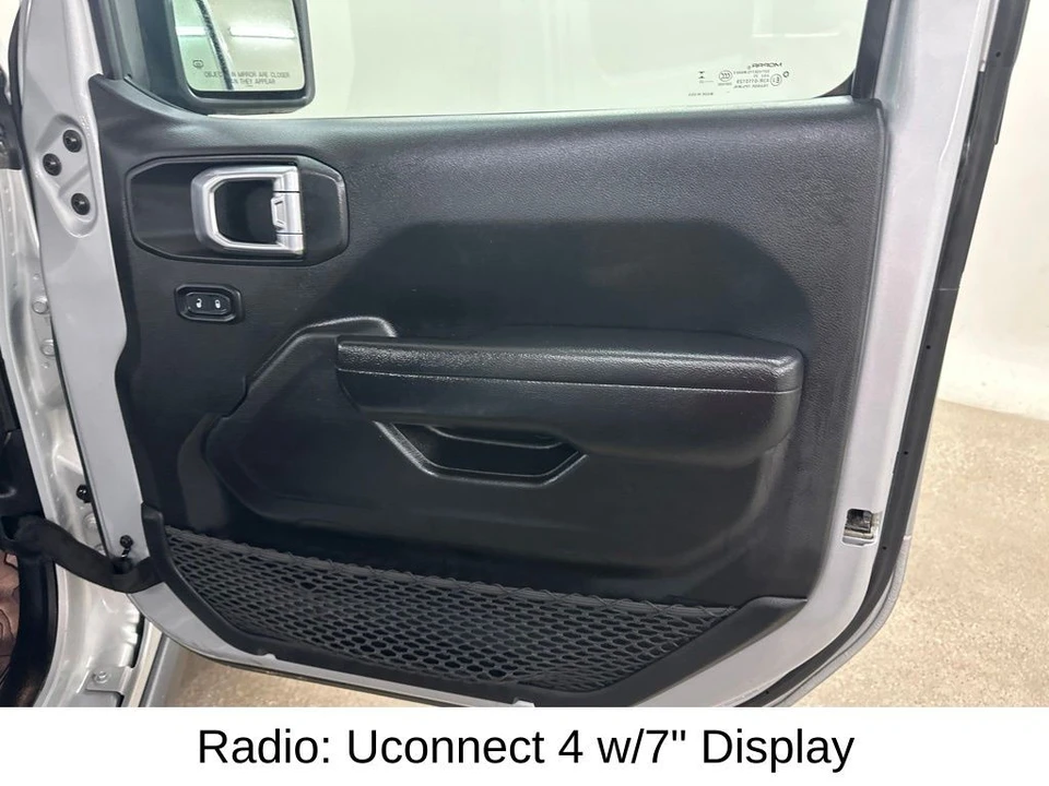 2023 Jeep JL Wrangler - Image 22 of 31