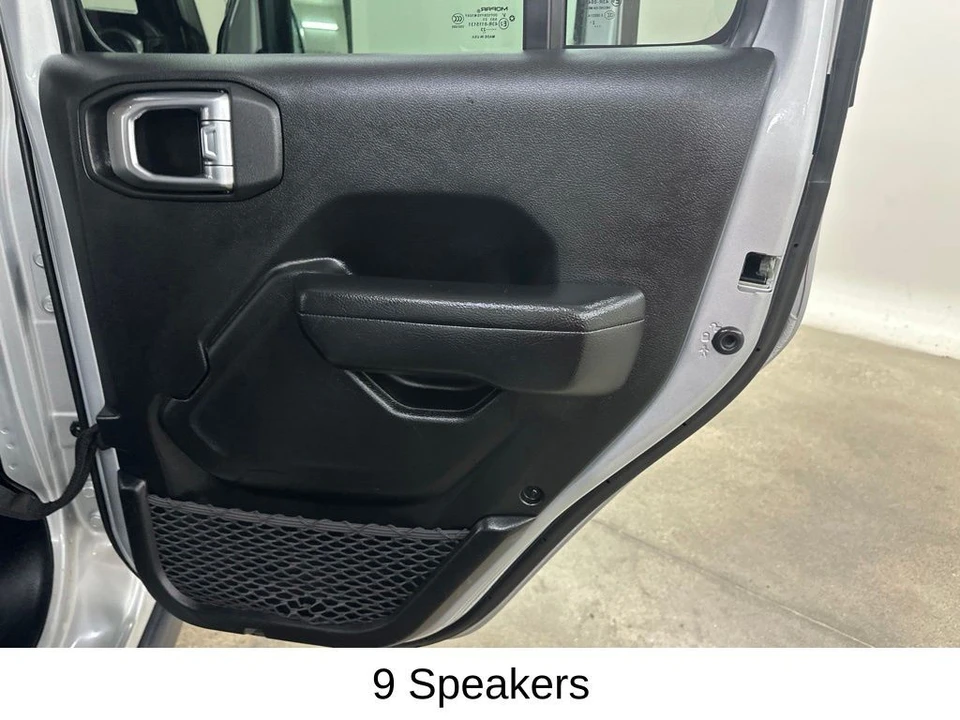 2023 Jeep JL Wrangler - Image 25 of 31