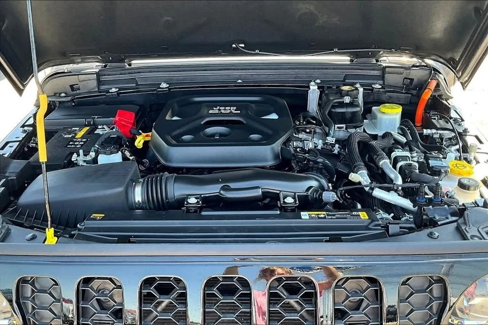 2023 Jeep JL Wrangler - Image 9 of 11