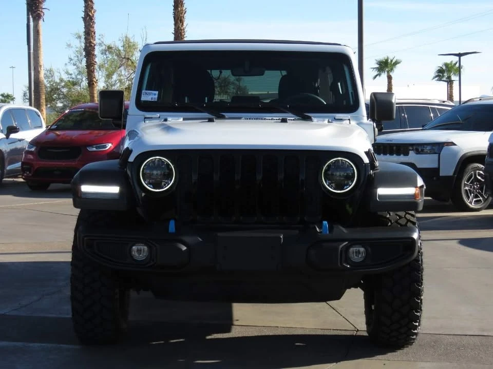 2023 Jeep JL Wrangler - Image 2 of 12