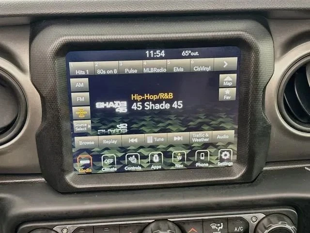 2023 Jeep JL Wrangler - Image 13 of 20