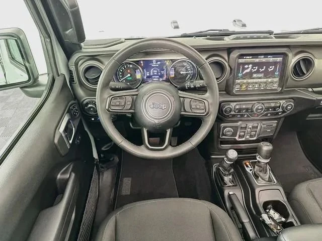 2023 Jeep JL Wrangler - Image 11 of 20