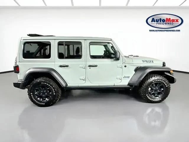 2023 Jeep JL Wrangler - Image 10 of 20