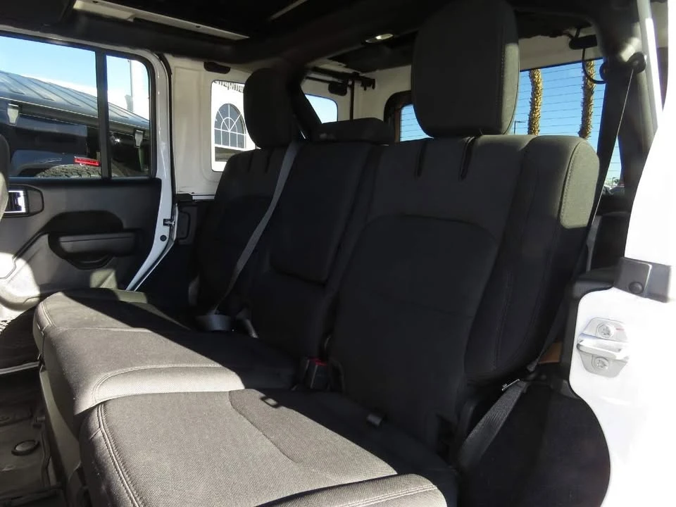 2023 Jeep JL Wrangler - Image 11 of 12