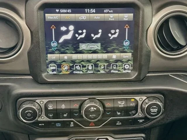 2023 Jeep JL Wrangler - Image 15 of 20