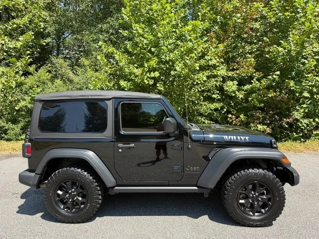 2023 Jeep JL Wrangler - Image 5 of 26