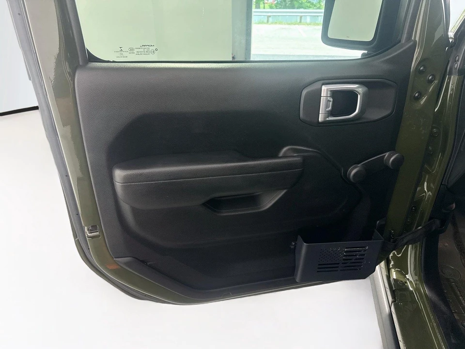 2023 Jeep JL Wrangler - Image 9 of 14