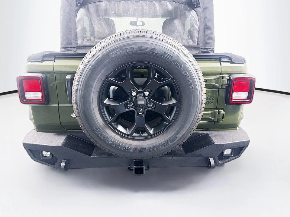 2023 Jeep JL Wrangler - Image 4 of 14