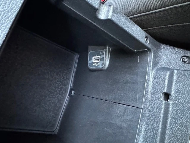 2023 Jeep JL Wrangler - Image 25 of 27