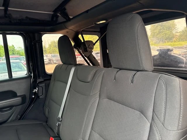 2023 Jeep JL Wrangler - Image 20 of 20