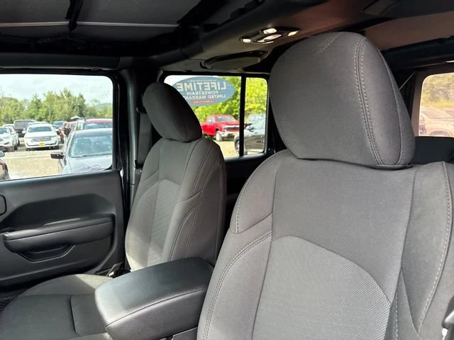 2023 Jeep JL Wrangler - Image 9 of 20
